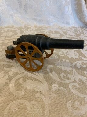 Mini Cannon Figurine in Black and Wood Tone